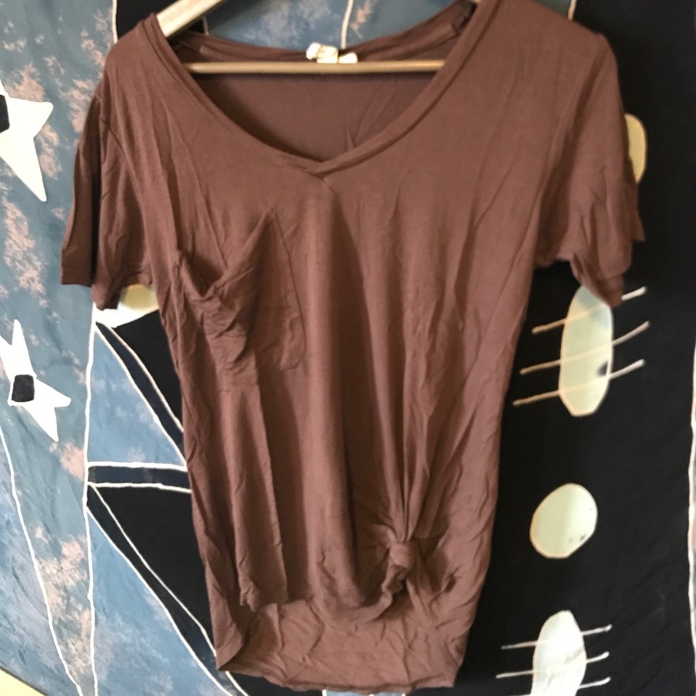 Tilly’s purple soft pocket tshirt.