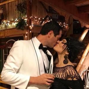 Meet your Posher, Victoria