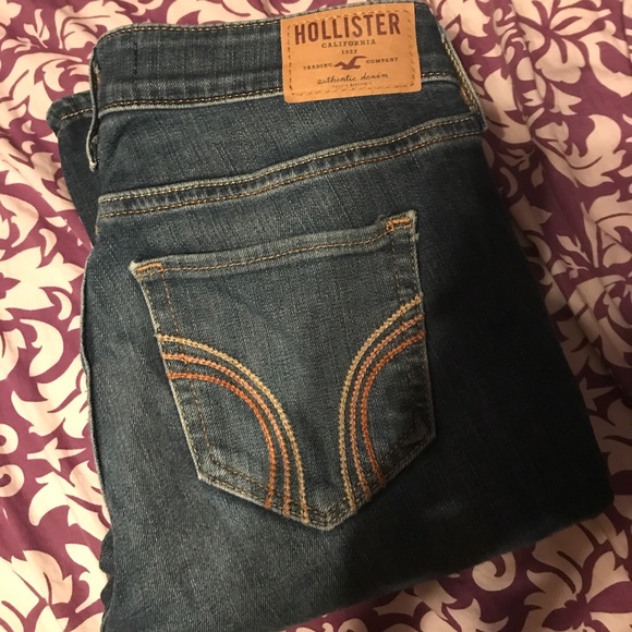 Hollister jeans - Picture 1 of 2