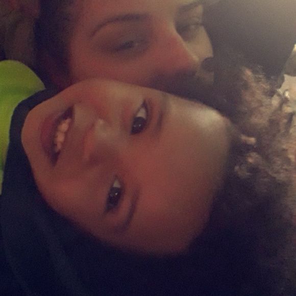 Meet your Posher, Daniela - Picture 1 of 1