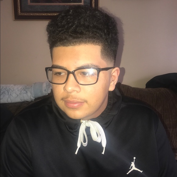 Meet your Posher, Omar - Picture 1 of 1