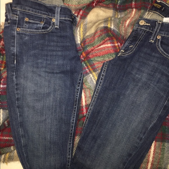 Levi's jeans! OFFERS WELCOME - Picture 2 of 3