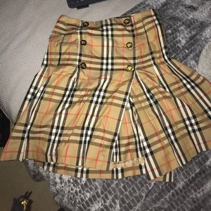 Authentic Vintage Burberry Skirt!