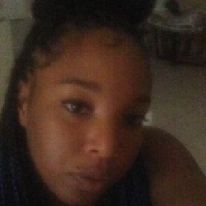 Meet your Posher, Amirah