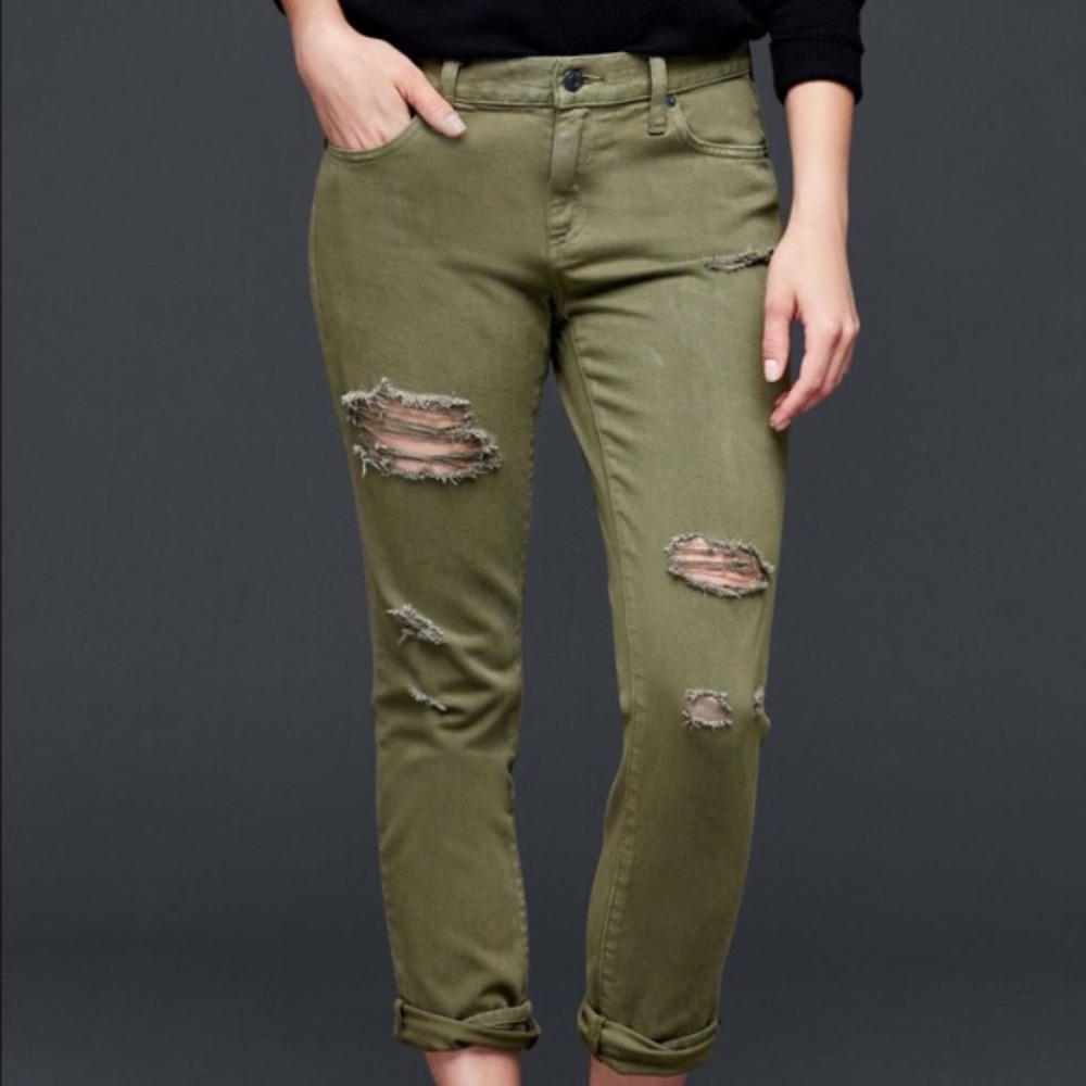 {Gap 1969} Distressed Olive "Girlfriend" Jean