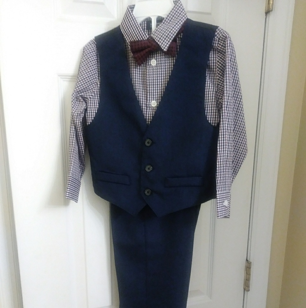 Holiday Edition boys suit