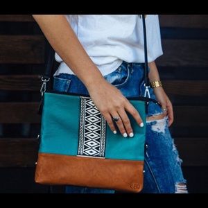 Boho crossbody/clutch 4 in 1