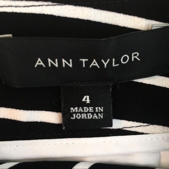 Black and white stripe skirt with bow - Picture 6 of 6