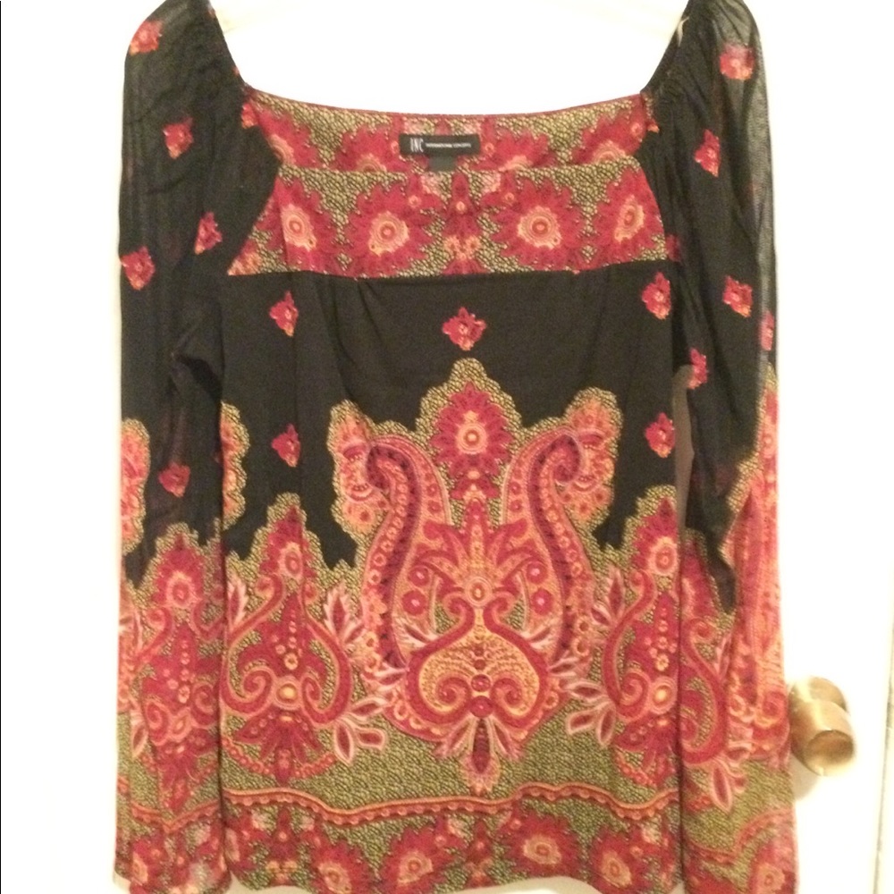 🌻🌻3 for $25 I-N-C Top Size Large Red/Black/Gold