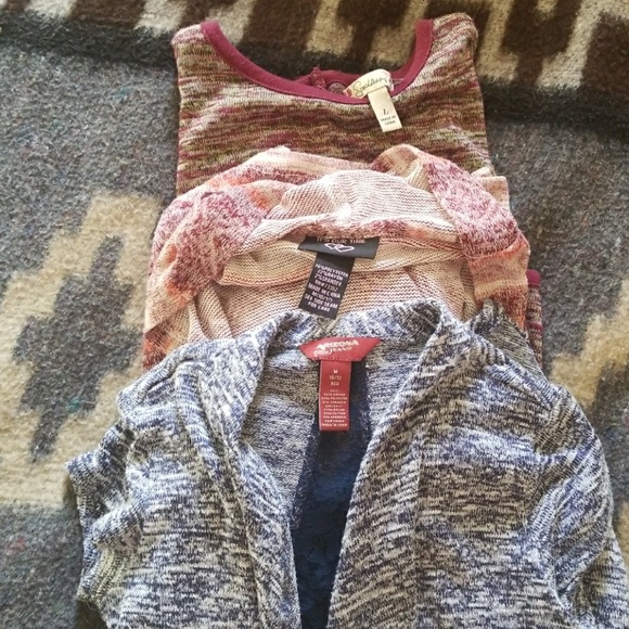 🚫SOLD🚫*Final Price**Adorable girls dress tops - Picture 4 of 7