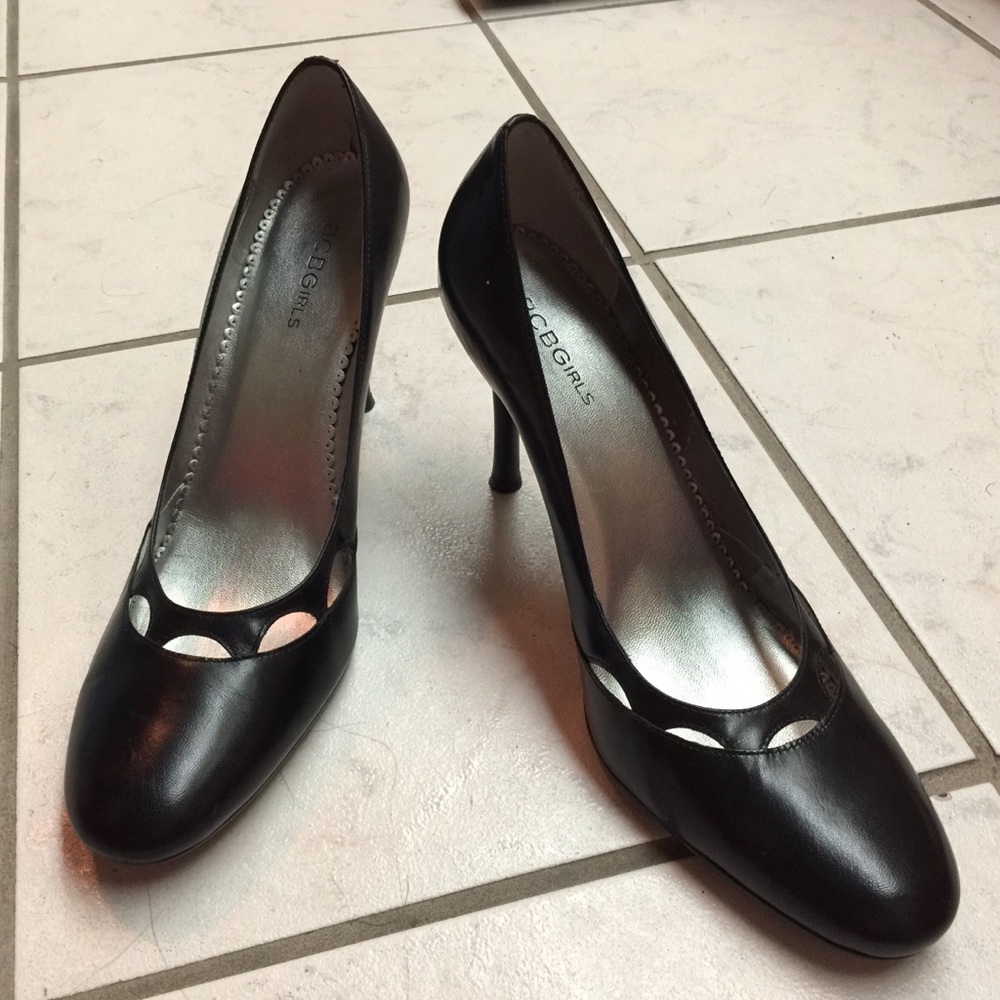 BCBGirl Leather  4” heels women’s size 9.5