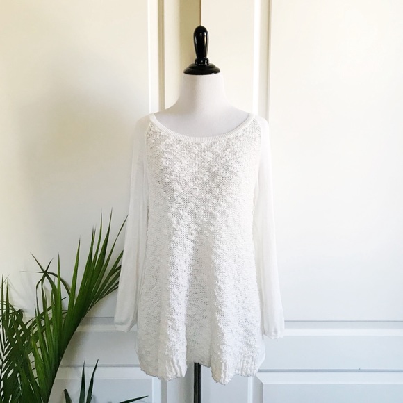 Anthropologie Sweaters - Anthropologie Fuzzy Front Light Pullover Sweater