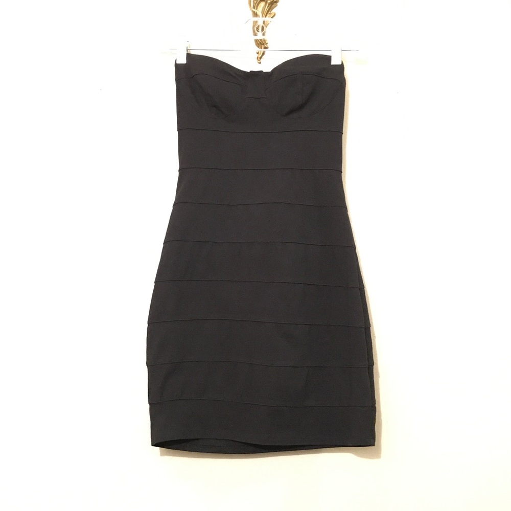 🖤STEVE MADDEN🖤Black Strapless Mini Dress