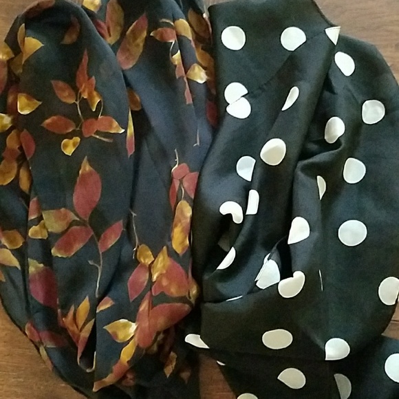 unknown Accessories - Scarf Lot