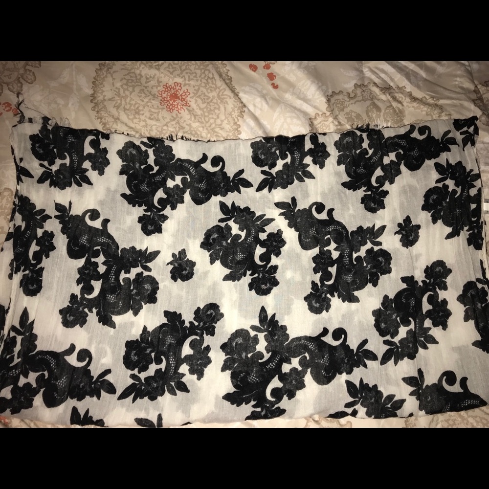 Black & White Floral Sheer Scarf