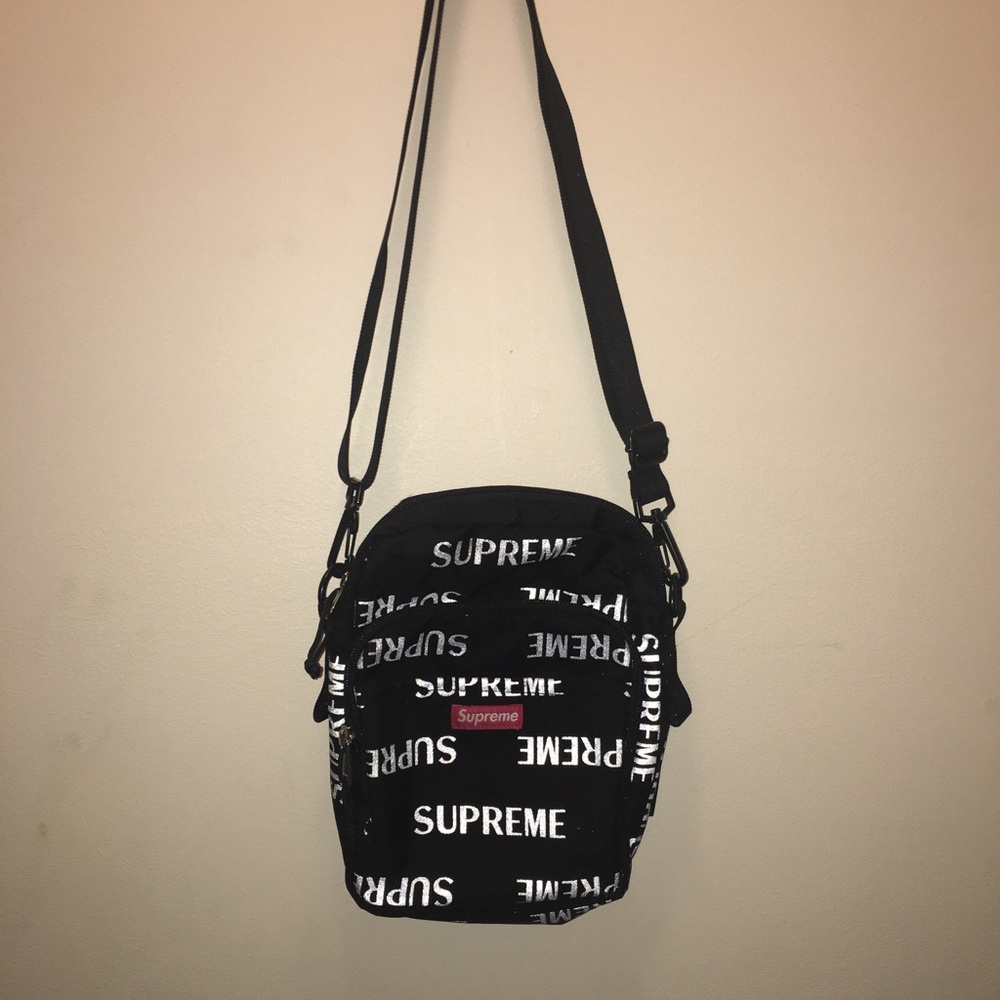 Supreme Repeat shoulder bag