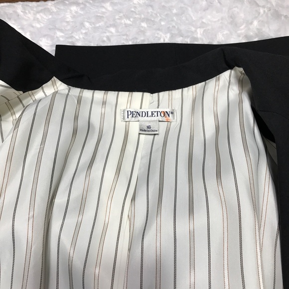 Pendleton size 16 Black Career Suit - Picture 6 of 8