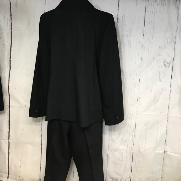 Pendleton size 16 Black Career Suit - Picture 3 of 8