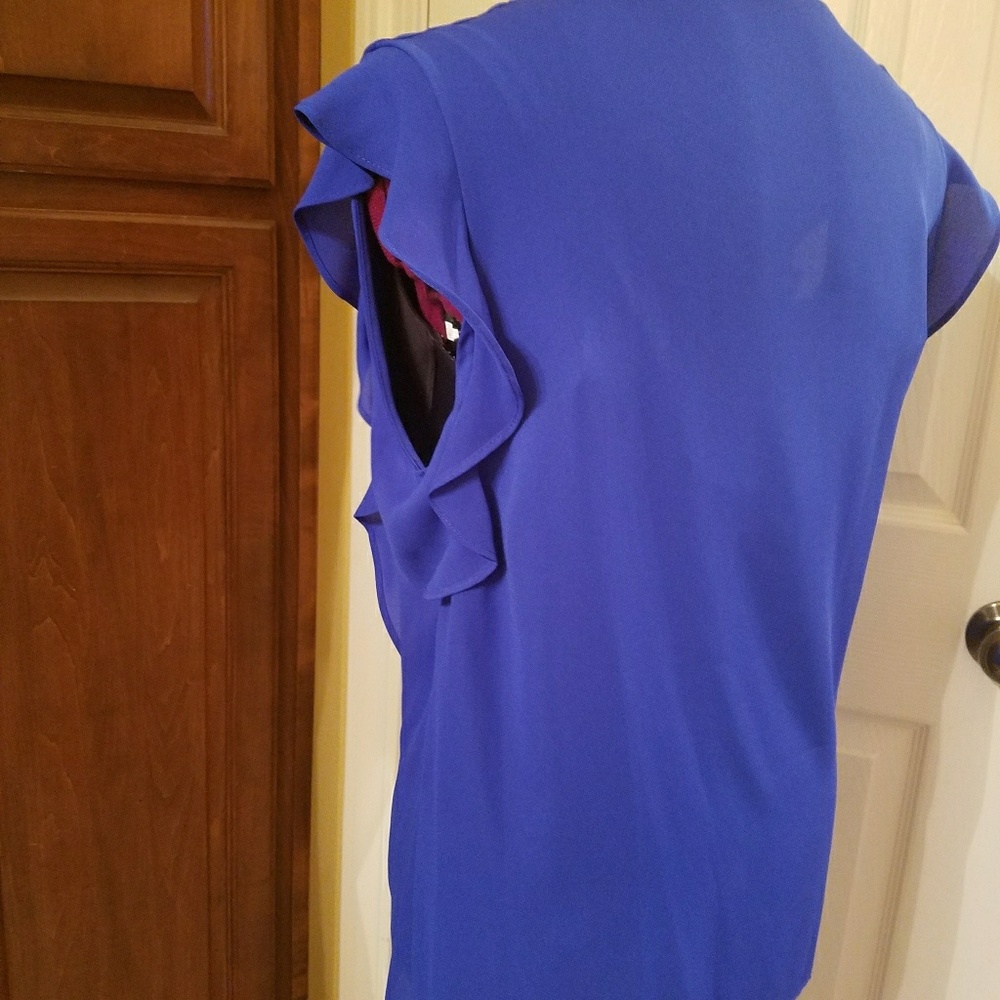 Top - Picture 3 of 5