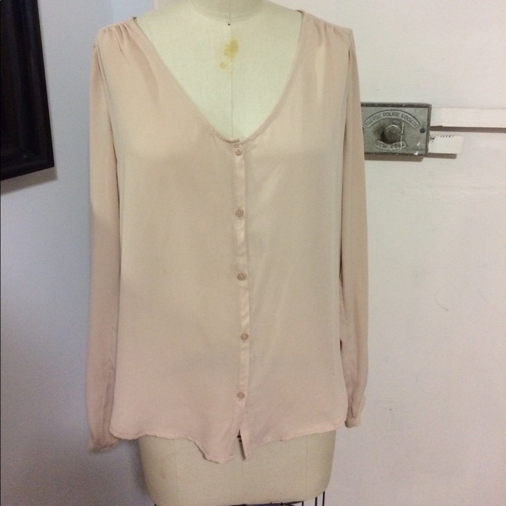 Nude Blouse with buttons