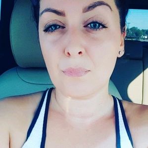 Meet your Posher, Sandra