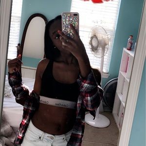 Meet your Posher, Esther