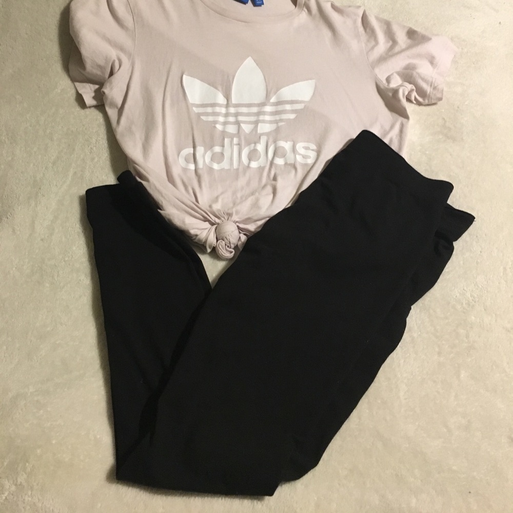 Never worn Garage Leggings