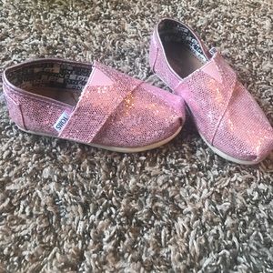 Kids Sparkly Pink Toms
