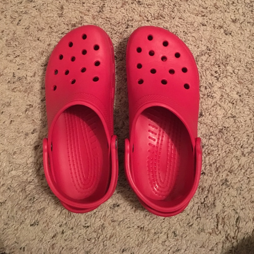Red crocs