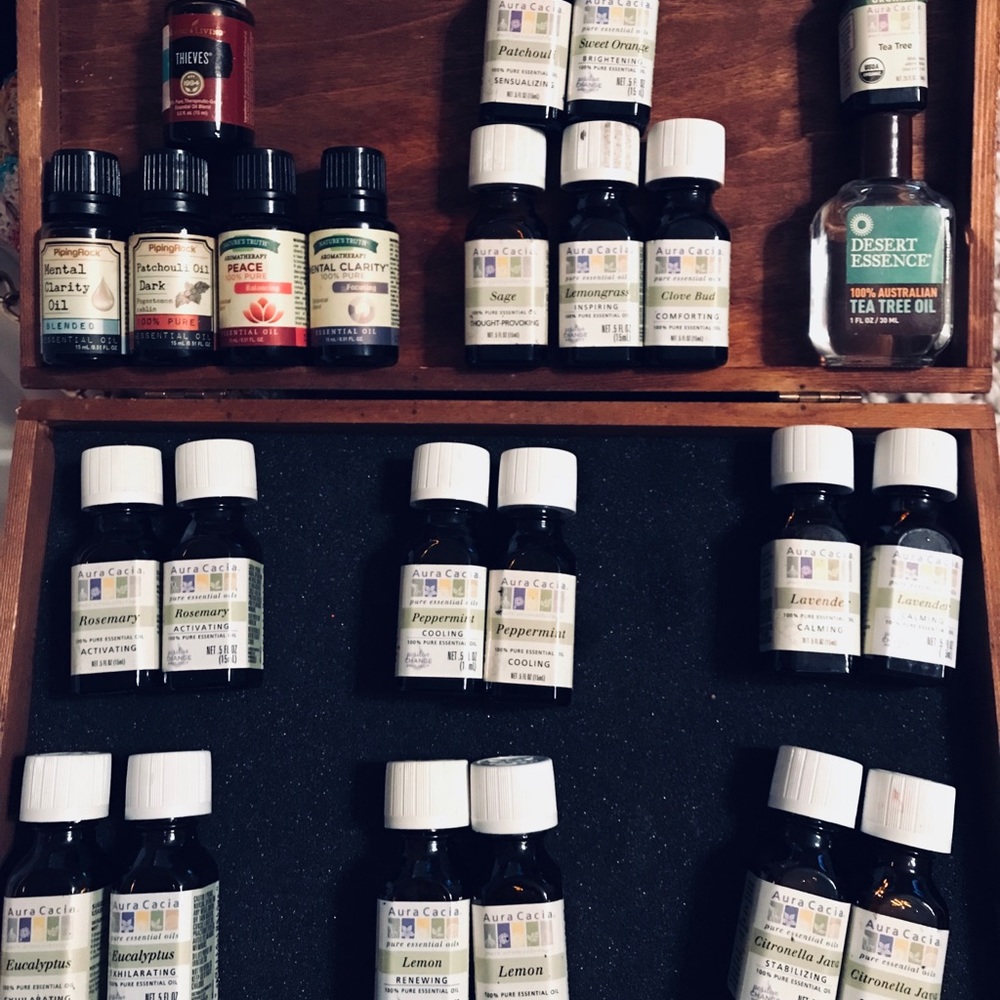 ESSENTIAL OILS selling by BUNDLE deal