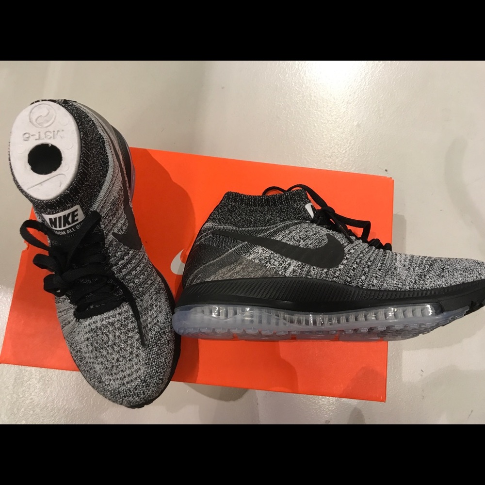 Nike Running (Nike Zoom Air All Out)