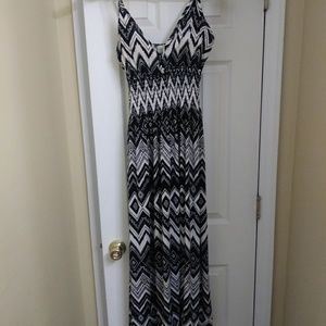 Bobbie Brooks maxi dress