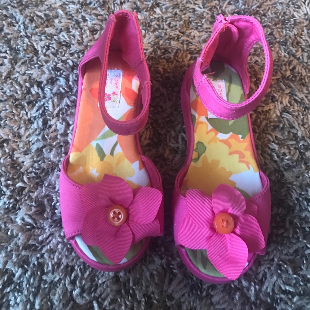 Pink kids open toe sandals