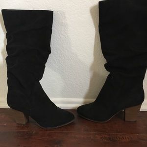 Women’s High Heeled Boot