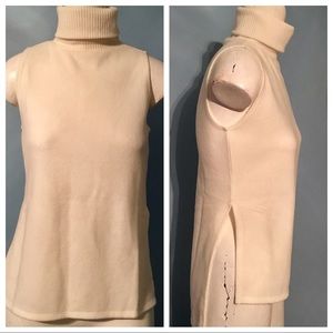 Sleeveless Turtleneck