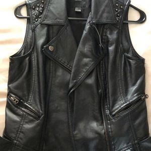 Leather motorcycle vest