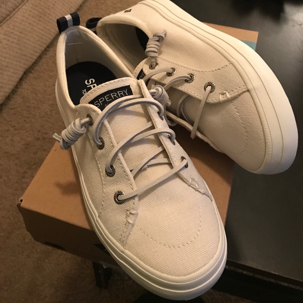 Crest Vibe Linen White