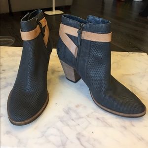 Dolce Vita Gray/Blue Booties Size 8
