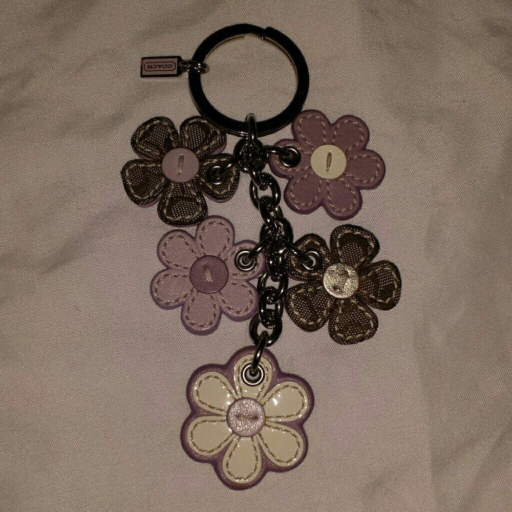 Euc Rare Coach Flower Keychain
