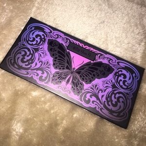 Kat Von D limited edition metamorphosis palette