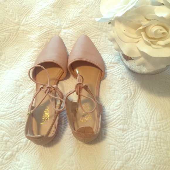 Franco Sarto cut-out flats never been worn