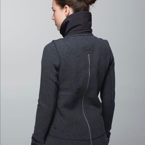 Lululemon En Route jacket