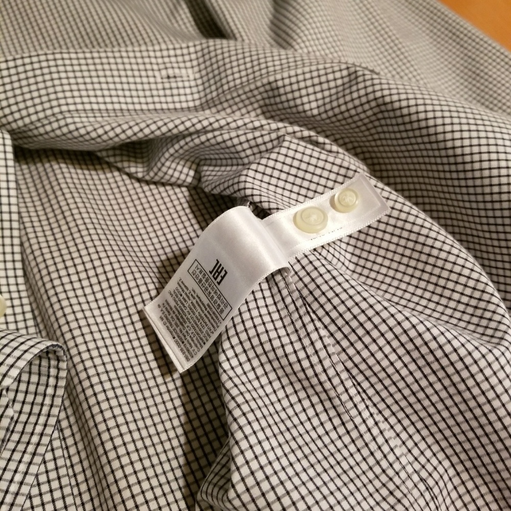Men's Banana Republic button down - Picture 4 of 7