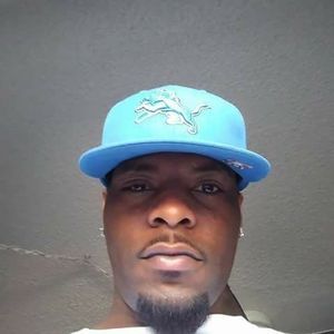 Meet your Posher, Yannick