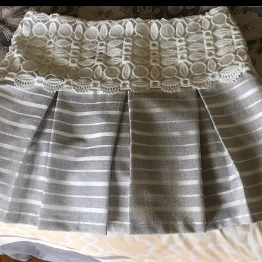 Adorable box pleat skirt