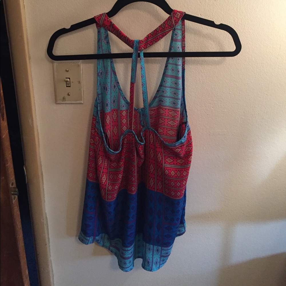Multi colored tank - Picture 2 of 2