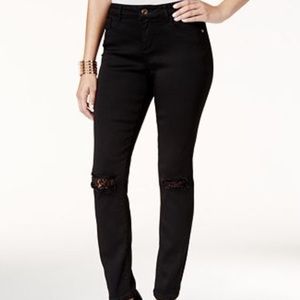 NWOT Thalia sodi lace-trim Skinny jeans