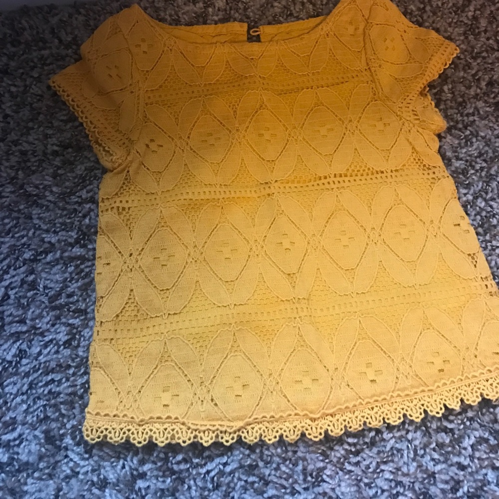 Mustard yellow lace top