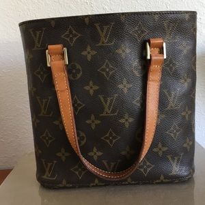 LV purse