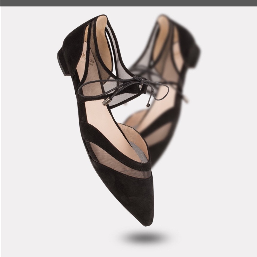 Andre Assous Maddie Suede Flats